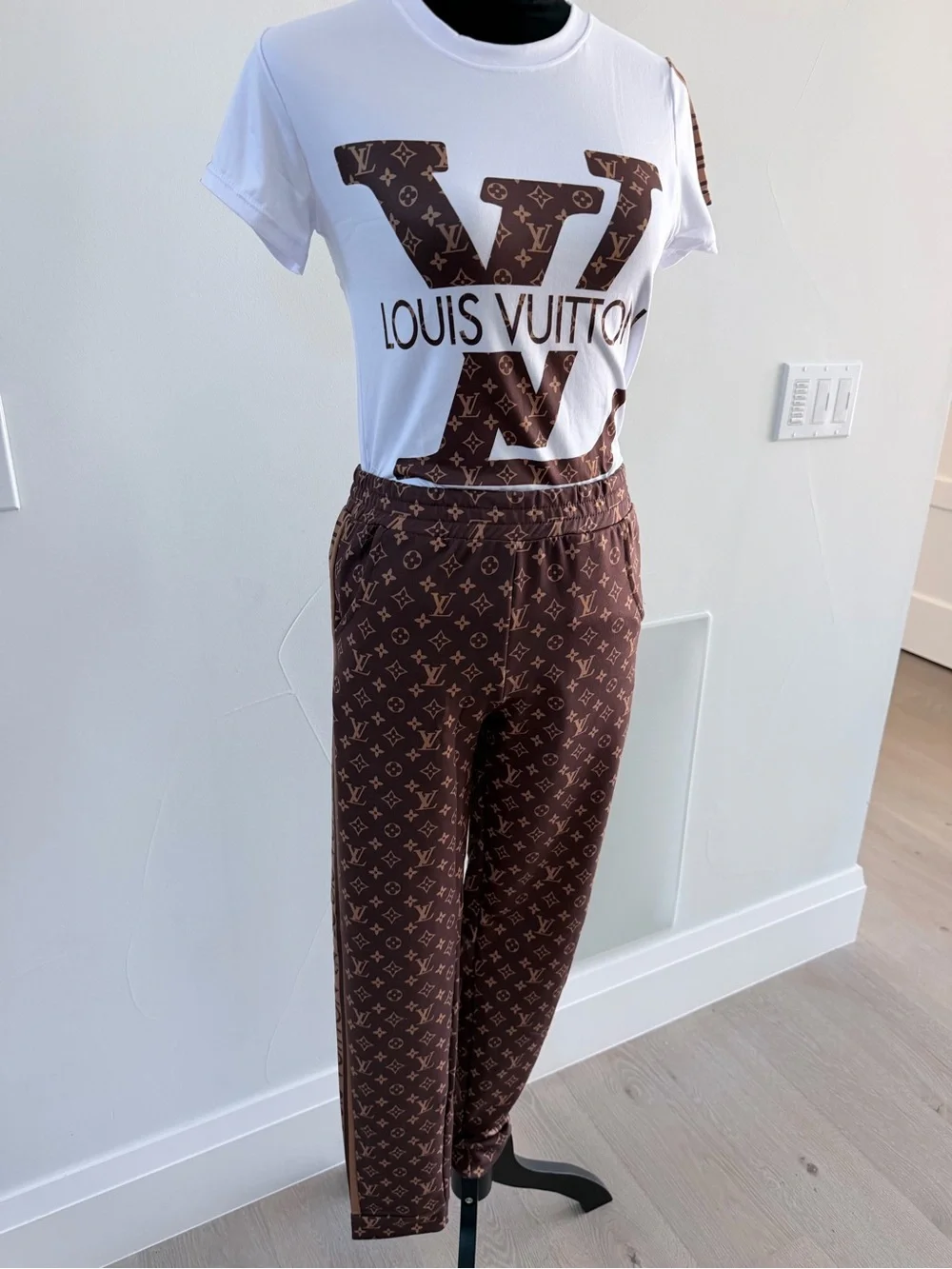 Stylish Brown Monogram Side-Stripe Women’s Pants and matching T shirt size M